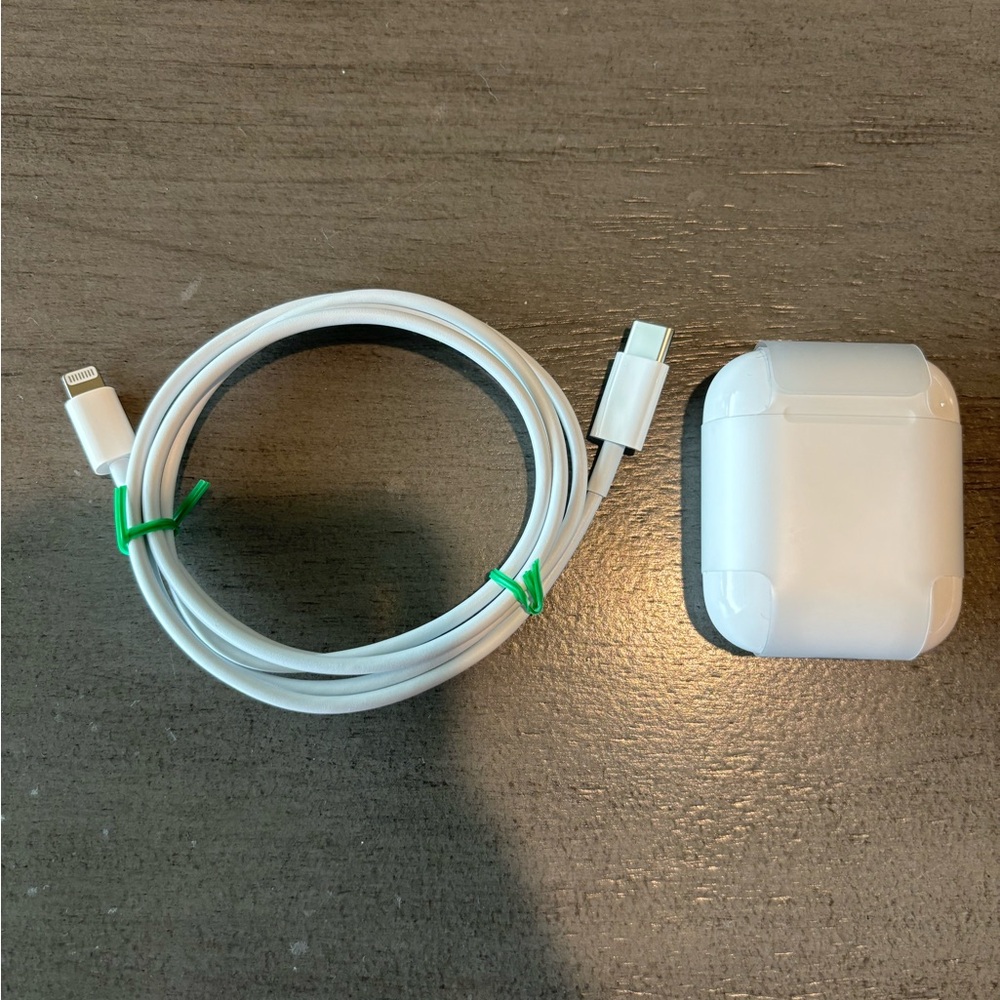 Apple AirPods 2nd Generation with Charging Case- White